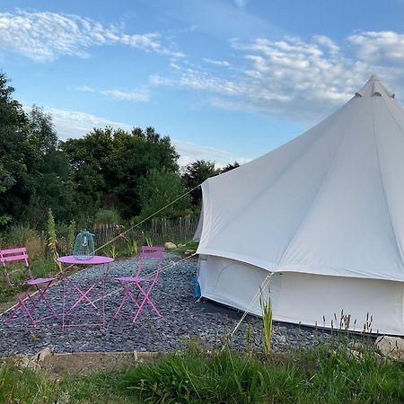 Glamping Meadow Bell Tent Stithians Экстерьер фото
